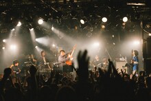 スカート（撮影：タマイシンゴ）