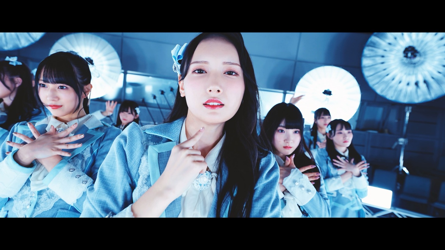 ≠ME「天使は何処へ」ミュージックビデオより。(c)YOANI/KING RECORDS