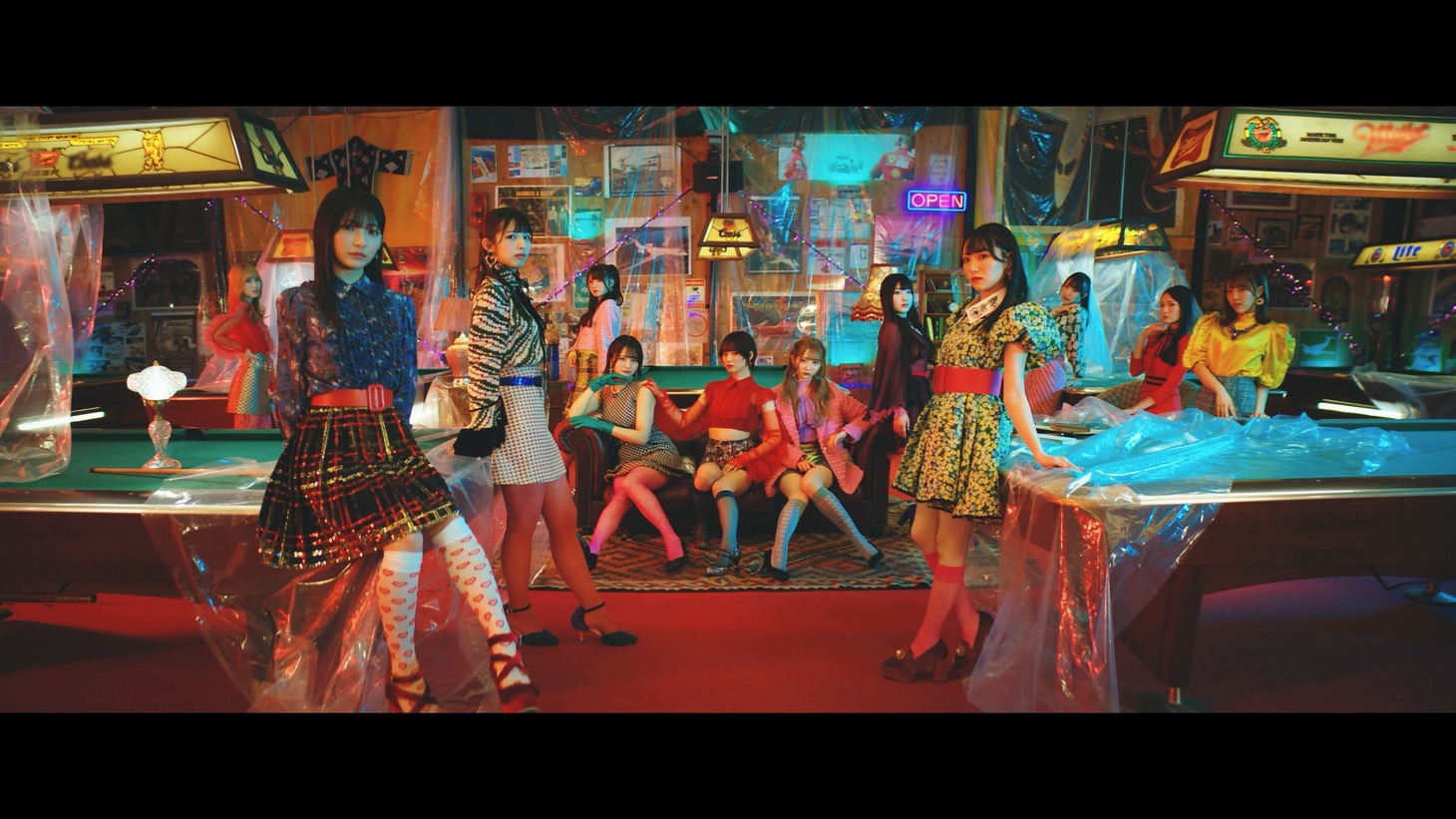 ≠ME「天使は何処へ」ミュージックビデオより。(c)YOANI/KING RECORDS