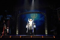 「エドモン～『シラノ・ド・ベルジュラック』を書いた男～」プレスコールの様子。