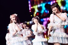 「≠ME 4th ANNIVERSARY PREMIUM CONCERT」の様子。(c)YOANI/KING RECORDS