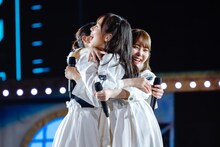 日向坂46「4周年記念MEMORIAL LIVE ～4回目のひな誕祭～」の様子。（撮影：上山陽介）