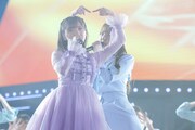 日向坂46「4周年記念MEMORIAL LIVE ～4回目のひな誕祭～」の様子。（撮影：上山陽介）