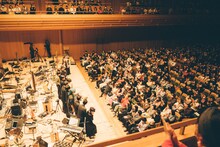 蓮沼執太フィル「ミュージック・トゥデイ」より。（撮影：後藤武浩）