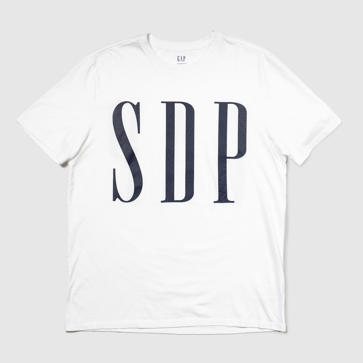 スチャダラパーとGAPのコラボTシャツ。