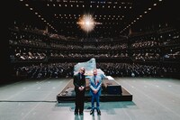 アウトソーシンググループ合同入社式の様子。