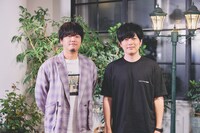 左から秦基博、遠山大輔（グランジ）。（撮影：KAYO SEKIGUCHI）
