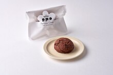 ラフォーレ原宿のovgo B.A.K.E.R Meiji St.で販売される、「Perfume Closet」コラボレーションメニューの「Salty Chocolate Scokie」。