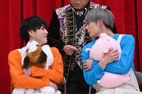 「超特急の撮れ高足りてますか？」シーズン8より、催眠術にかかったハルとアロハ。