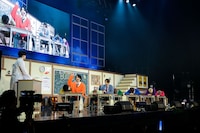 1時間目に行われた“犯人探し”の様子。（撮影：笹森健一）