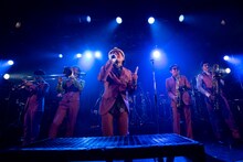 東京スカパラダイスオーケストラとハナレグミ。（撮影：石橋俊治）