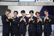 DXTEEN (c)LAPONE Entertainment