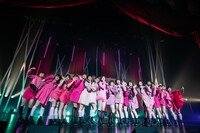 虹のコンキスタドール「全国美味いもの征服ツアー2023～おかわり編～」ファイナル公演の様子。