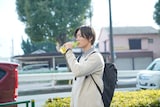 ドラマ「クールドジ男子」より、ユウタこと中本悠太(NCT 127)扮する一倉颯。(c)那多ここね/SQUARE ENIX・ドラマ「クールドジ男子」製作委員会