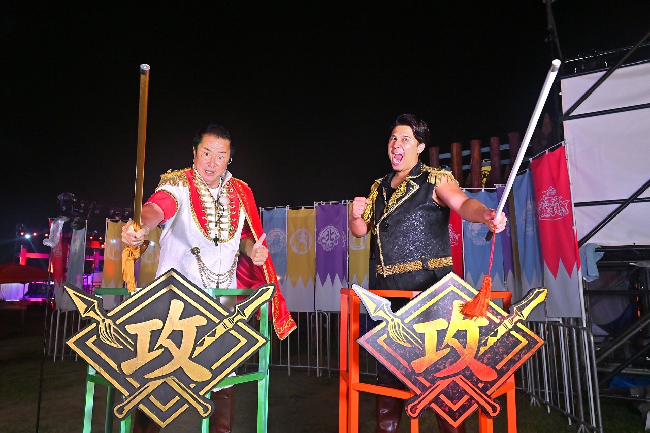 左から谷隼人、木村昴。