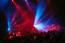 PEOPLE 1のライブの様子。（Photo by Kana Tarumi）