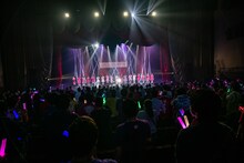 虹のコンキスタドール「全国美味いもの征服ツアー2023～おかわり編～」最終公演の様子。