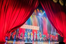 虹のコンキスタドール「全国美味いもの征服ツアー2023～おかわり編～」最終公演の様子。