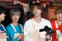 左からカイ、アロハ、タカシ、ユーキ。