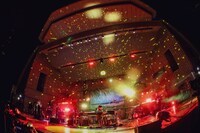 「SAKAI YU "LOVERS" CONCERT 2023 in YAON」の様子。（撮影：岩佐篤樹）