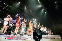 「#ババババンビ 4大都市ツアー『馬鹿騒ぎ天下布武』」最終公演の様子。