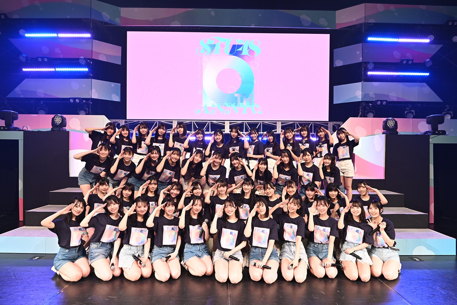 STU48 (c)STU