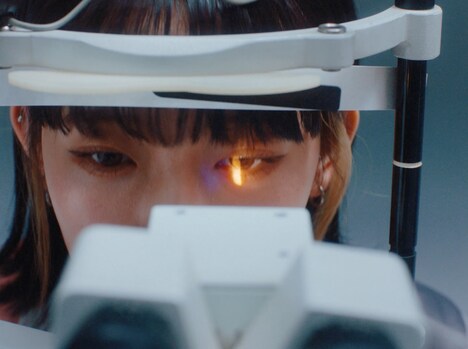 ExWHYZ「ANSWER」ミュージックビデオより。