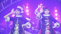 ももいろクローバーZ「ピンキージョーンズ」ライブ映像より。