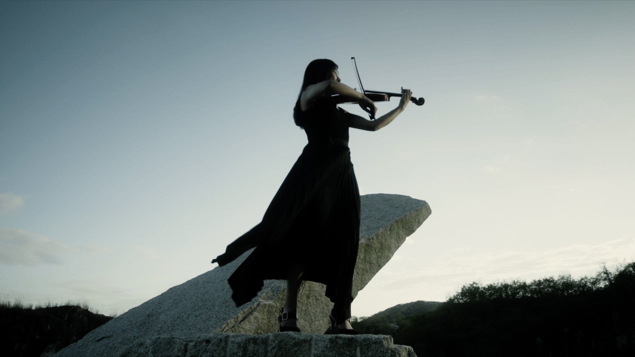 Novelbright「Cantabile」ミュージックビデオより。