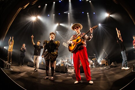 EGO-WRAPPIN'（撮影：仁礼博）