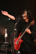 こやまたくや（G, Vo）