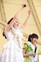 左から風見和香、小久保柚乃。