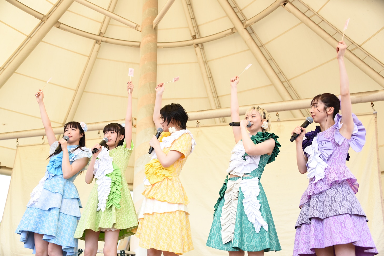 チーム小久保柚乃セクシーと中山たち。