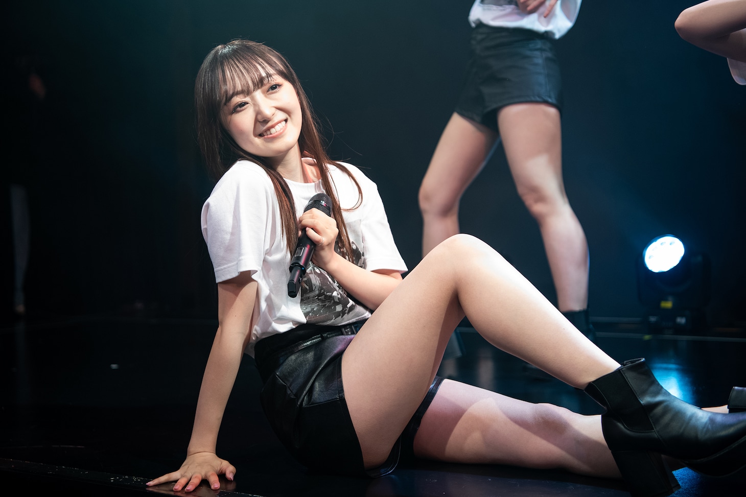 日比野芽奈