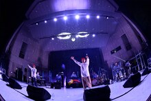 スチャダラパー「祝・日比谷野音100周年 スチャダラ2090」の様子。（撮影：三浦憲治）