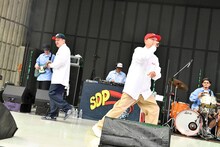 スチャダラパー「祝・日比谷野音100周年 スチャダラ2090」の様子。（撮影：三浦憲治）