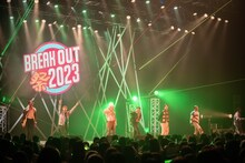 PSYCHIC FEVER from EXILE TRIBEのパフォーマンスの様子。