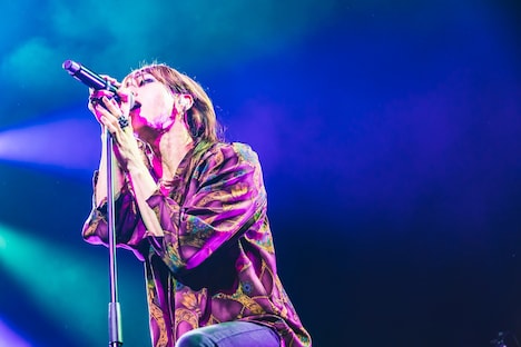 渋谷龍太（Vo）（撮影：青木カズロー）