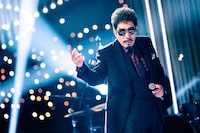 「SONGS」より、鈴木雅之。（写真提供：NHK）