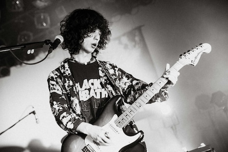 サイトウタクヤ（Vo, G / w.o.d.）（撮影：小杉歩）