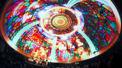 「Google Pixel で撮るau FanCam Live presented by MTV」の様子。