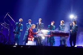 SixTONES初東京ドーム公演にYOSHIKI登場、約束の「Imitation Rain」で会場を紅に染める