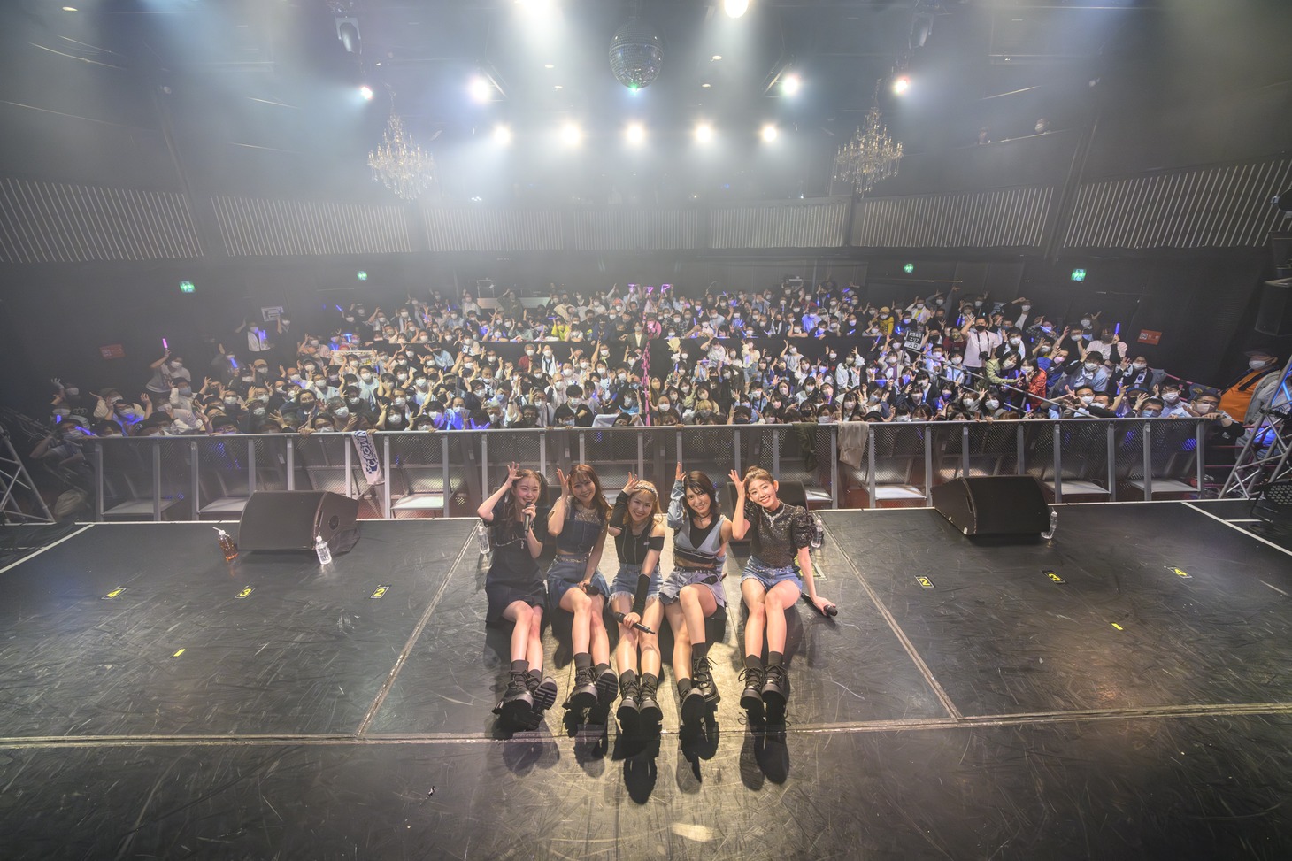 CROWN POP「TIARA POP PARTY Season1」の様子。
