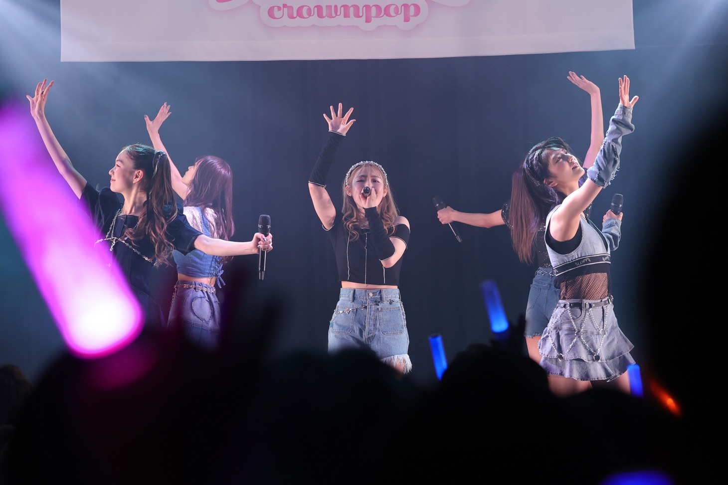 CROWN POP「TIARA POP PARTY Season1」の様子。