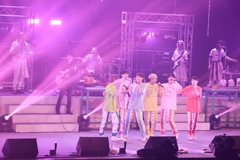 パンダドラゴン「THE PARAGON KITCHEN」パルテノン多摩公演の様子。(写真提供:株式会社DD)