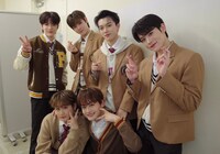 DXTEEN (c)LAPONE Entertainment