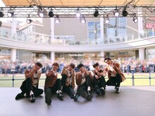 「Say Hello! DXTEEN」大阪・あべのキューズモール公演の様子。(c)LAPONE Entertainment