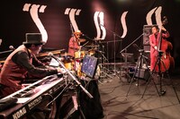 「H ZETTRIO YouTube Special Live 2023 ～ Spring night ～」の様子。（Photo by Yuta Ito）