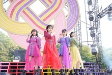 ももいろクローバーZ「ももクロ春の一大事2023 in 福山市 ～笑顔のチカラ つなげるオモイ～」4月23日公演の様子。