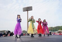 ももいろクローバーZ「ももクロ春の一大事2023 in 福山市 ～笑顔のチカラ つなげるオモイ～」4月23日公演の様子。